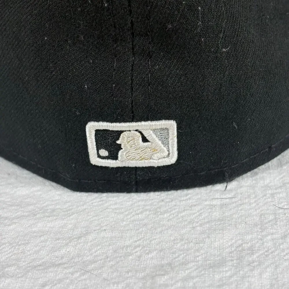 Chicago White Sox MLB Baseball Hat 2007-11 New Era 59FIFTY On Field Cap 7 1/2
